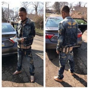 Meet your Posher, Bobby